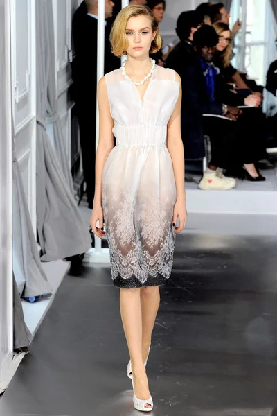 Look 20